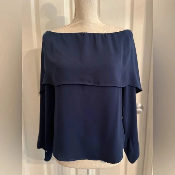 Naked Zebra off‎ the shoulder top in a navy color size S NWT - Picture 6 of 11
